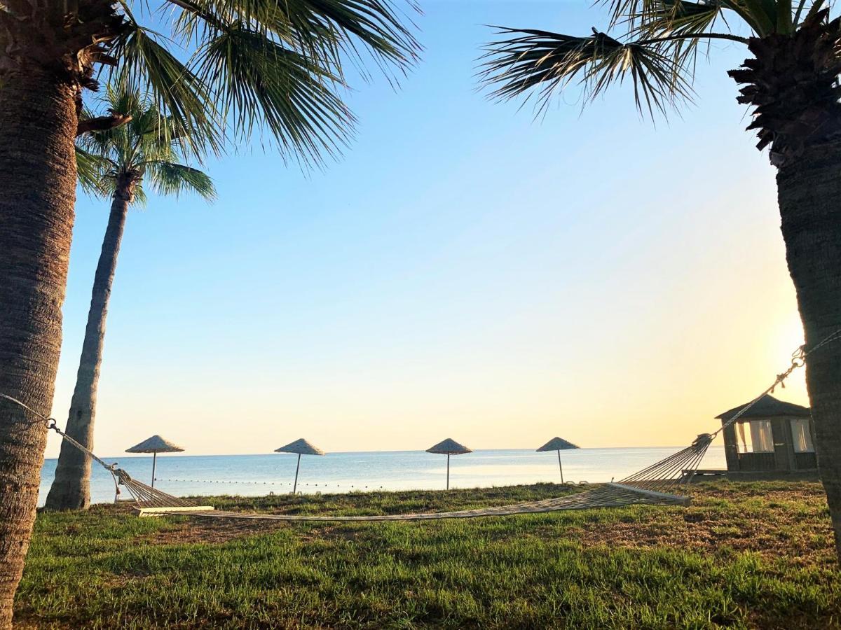 Relaxing Penthouse Suites By The Sea Vokolidha Экстерьер фото