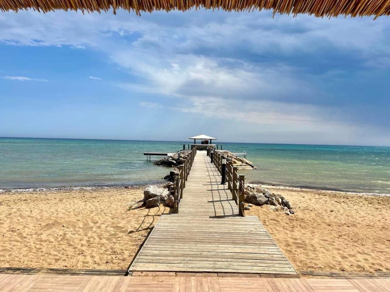 Relaxing Penthouse Suites By The Sea Vokolidha Экстерьер фото