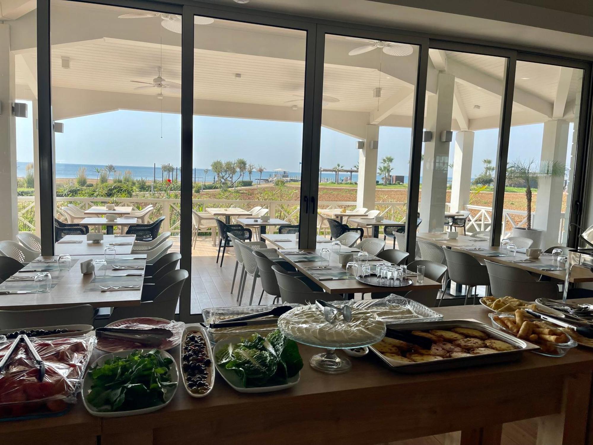 Relaxing Penthouse Suites By The Sea Vokolidha Экстерьер фото